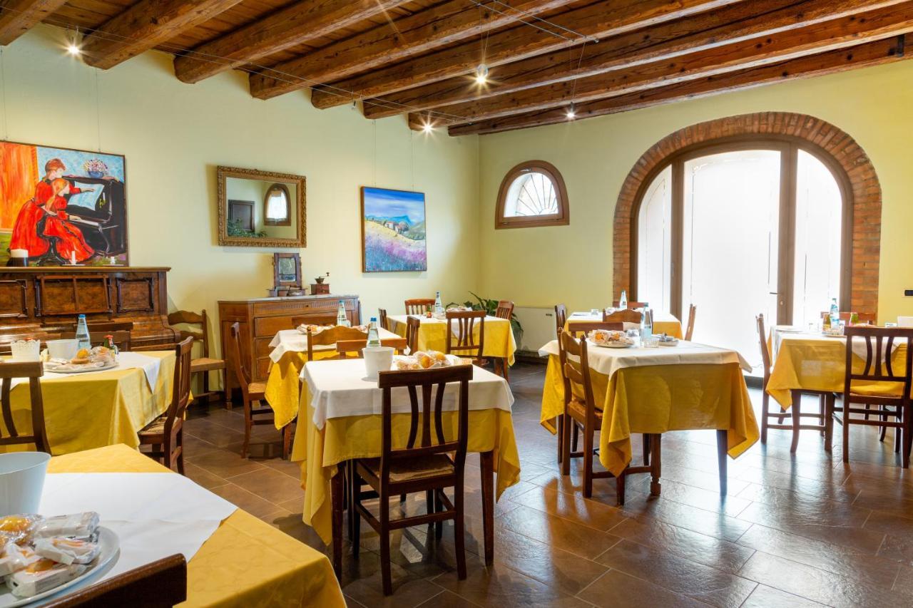 Albergo Ristorante Leon D'Oro Este Luaran gambar