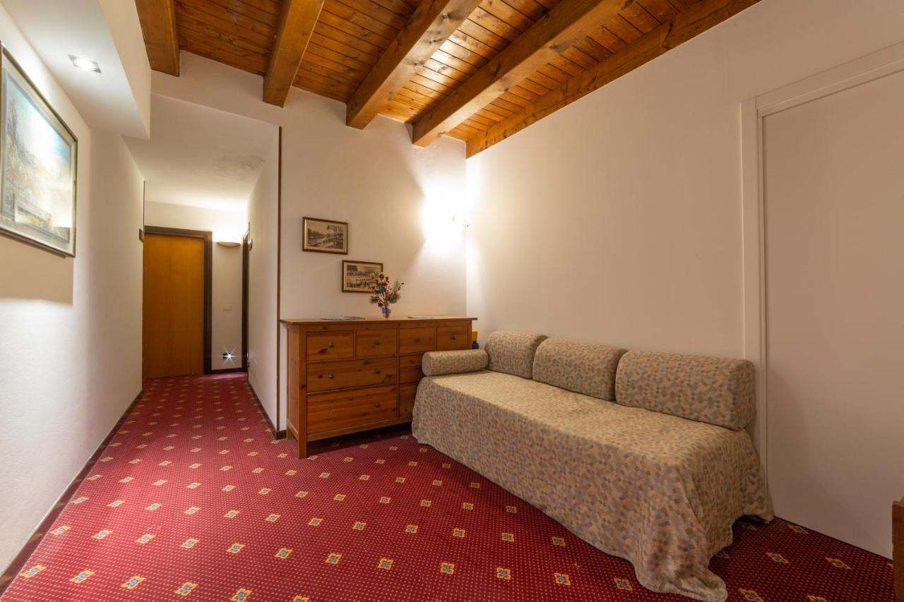 Albergo Ristorante Leon D'Oro Este Luaran gambar